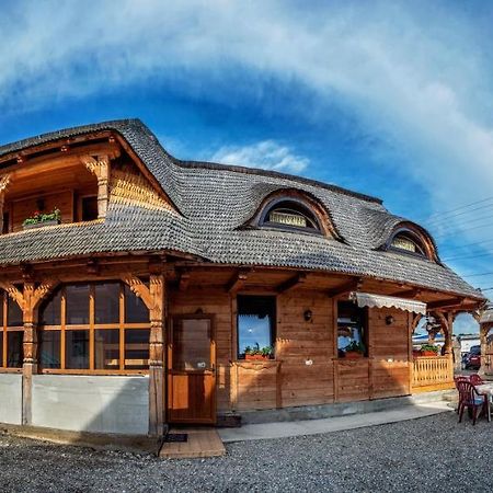 Отель Casa Buga Вишеу-де-Сус Экстерьер фото