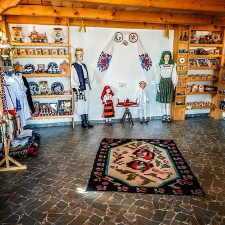 Отель Casa Buga Вишеу-де-Сус Экстерьер фото
