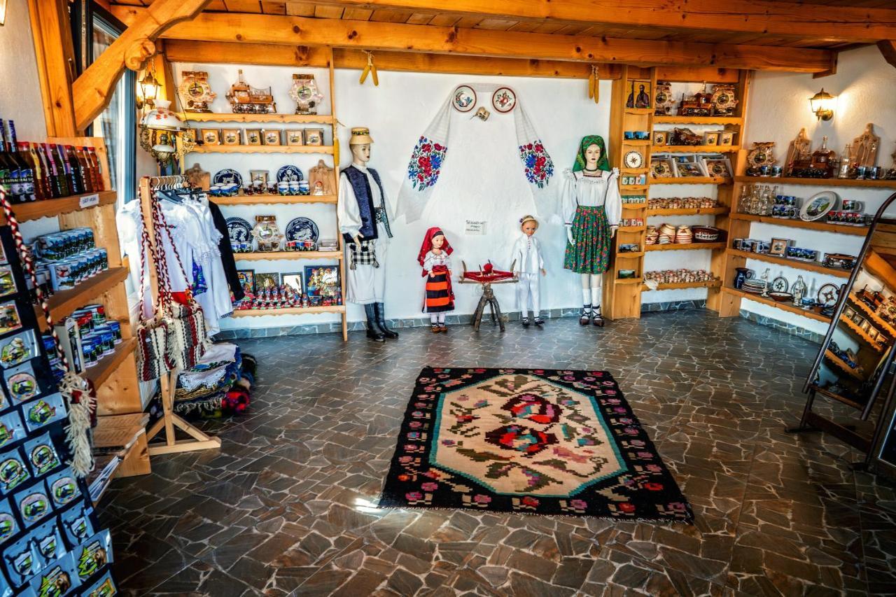 Отель Casa Buga Вишеу-де-Сус Экстерьер фото